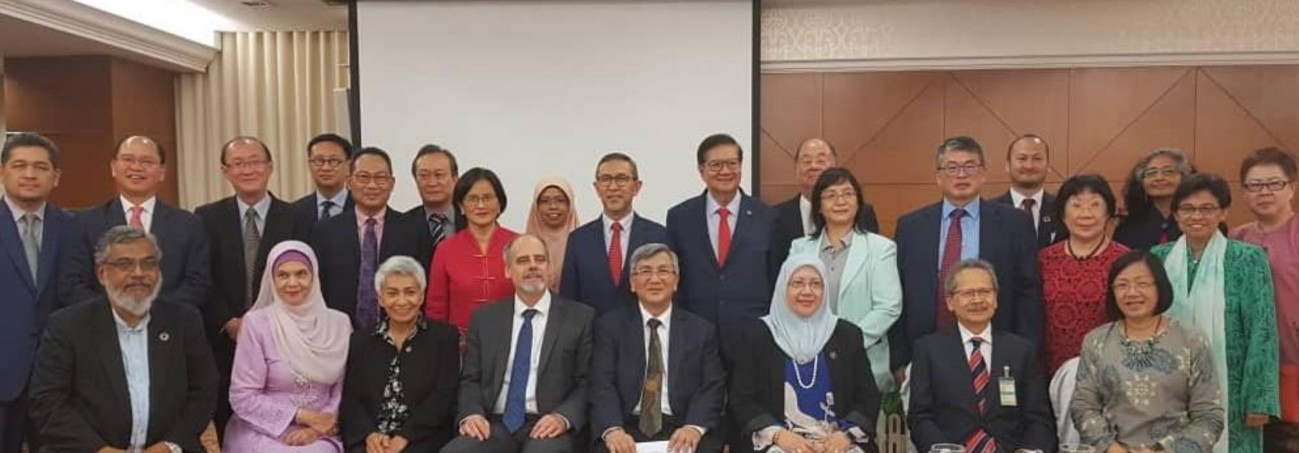 PPMPL and APPGM-SDG founding members and parliamentarians at an early convening